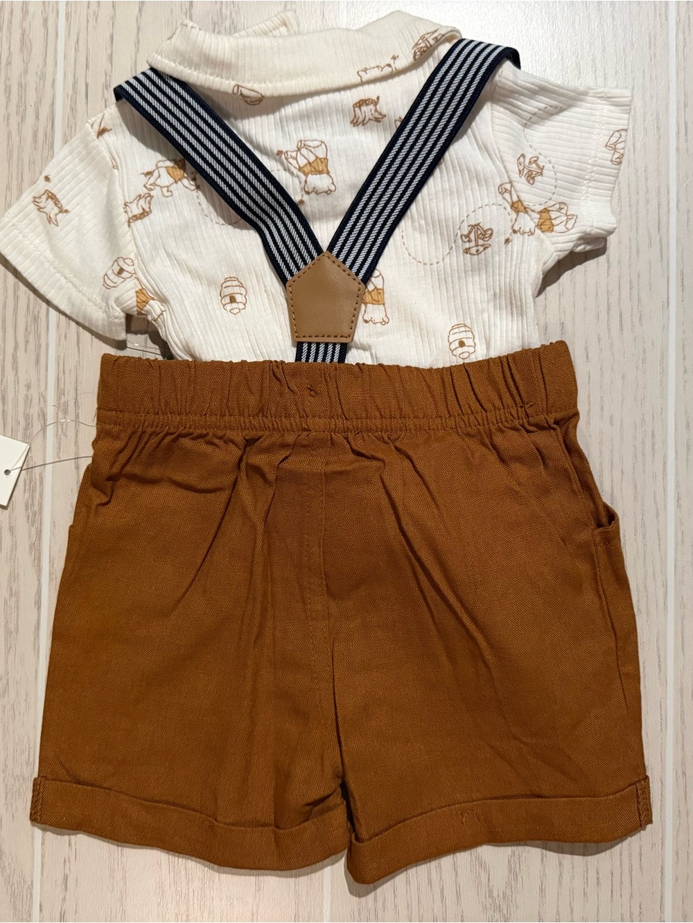 Disney Baby Winnie the Pooh Suspender Outfit Set 3-6M NWT - Picture 6 of 10